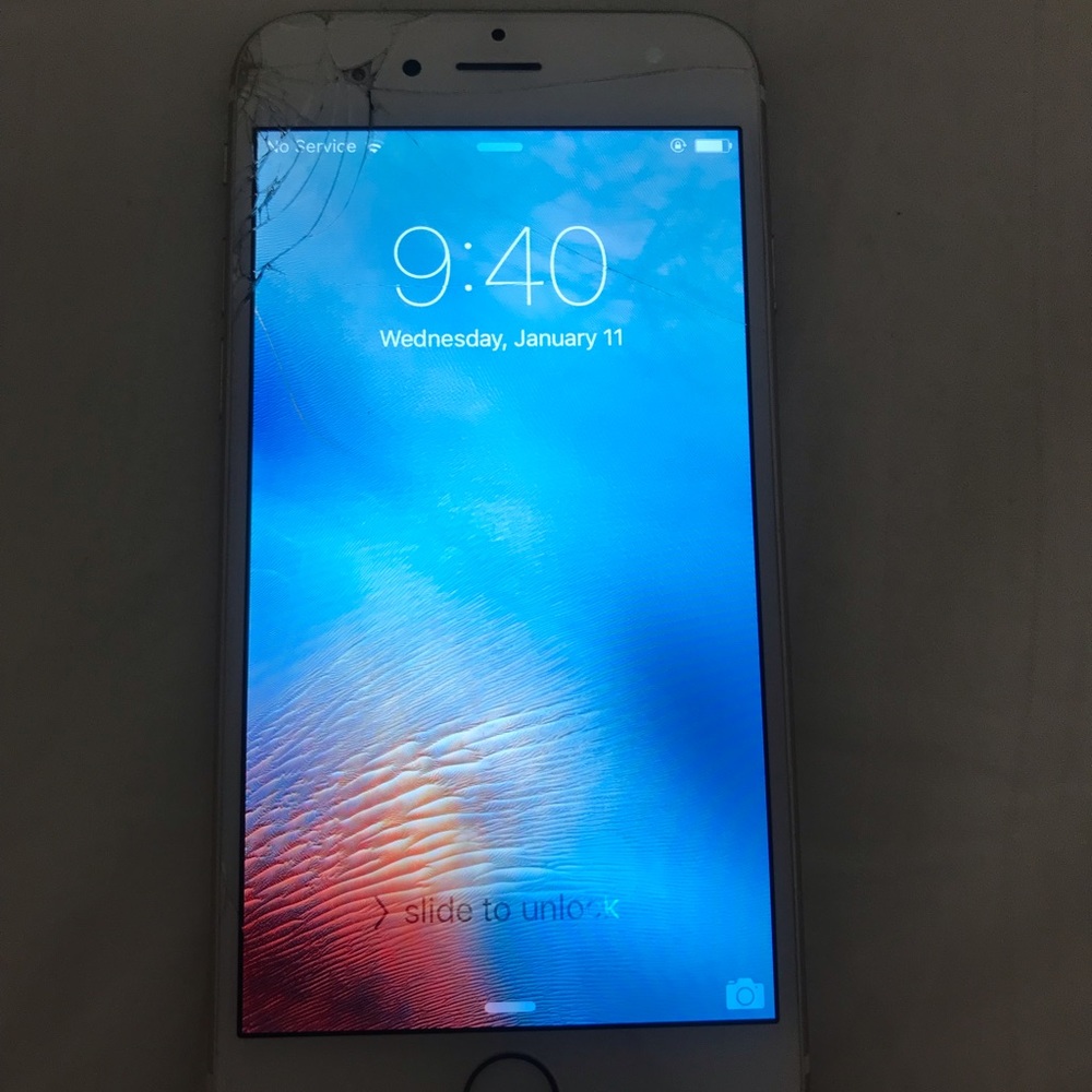 Iphone 6 - image 1